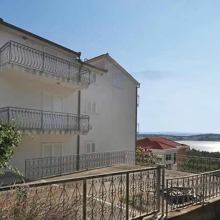Apartment Spira Puovica Ii Ii *